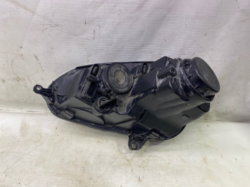 Фара Volkswagen Jetta 2007 1K2