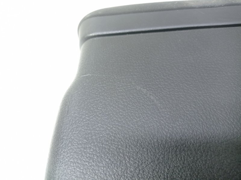 Подлокотник Toyota Corolla 2014