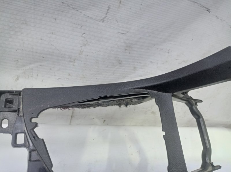 Подлокотник Toyota Corolla 2014