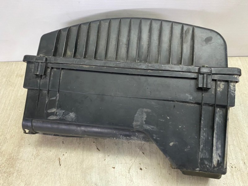 Корпус воздушного фильтра Citroen C3 2006