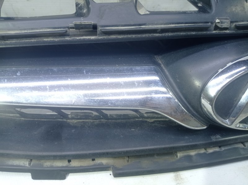 Решетка радиатора Hyundai Solaris 2014