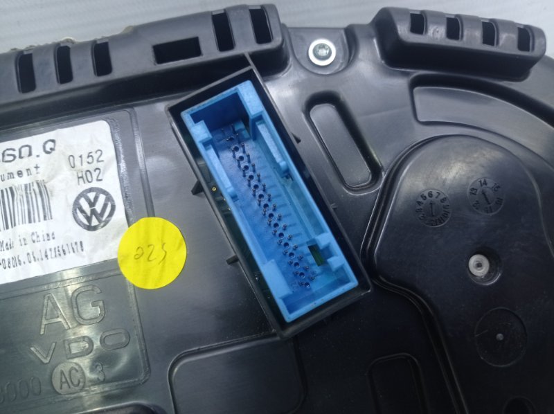 Панель приборов Volkswagen Polo 2015