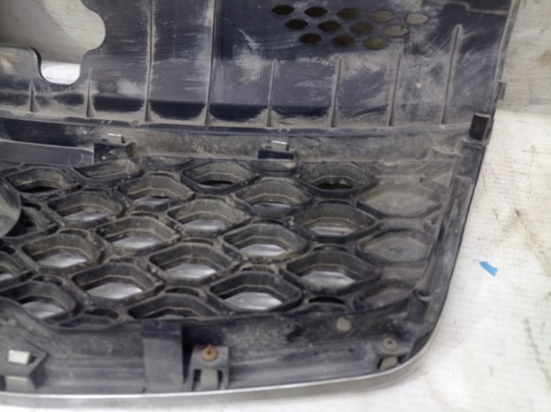 Решетка радиатора Kia Rio 2010
