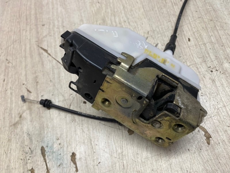 Замок двери Citroen C3 2006