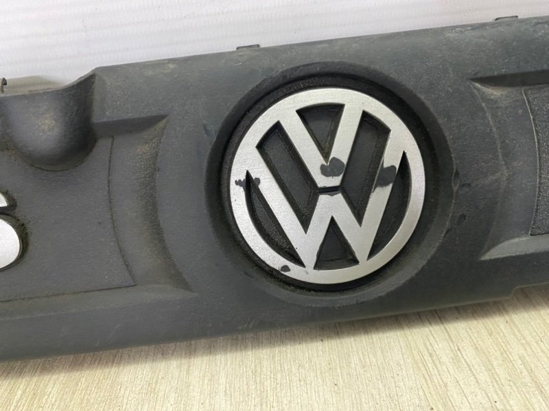 Накладка декоративная Volkswagen Polo 2015