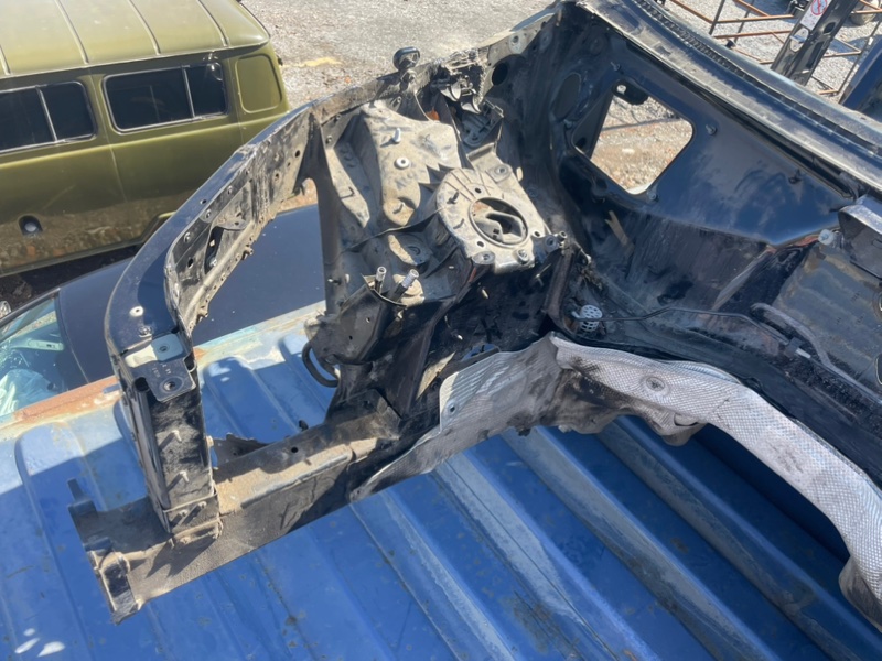 Лонжерон Audi Q8 2021