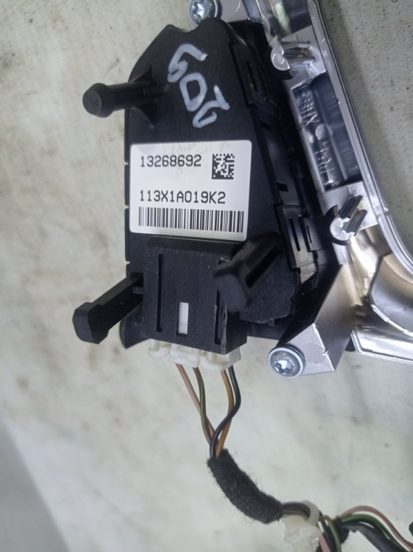 Кнопка в руль Opel Astra-J 2012 GTC