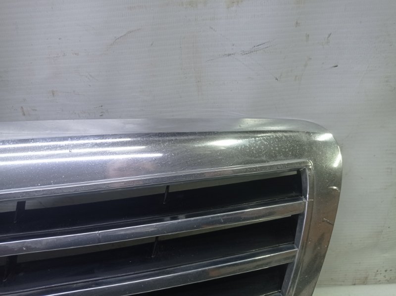 Решетка радиатора Mercedes-Benz S-Class 2007