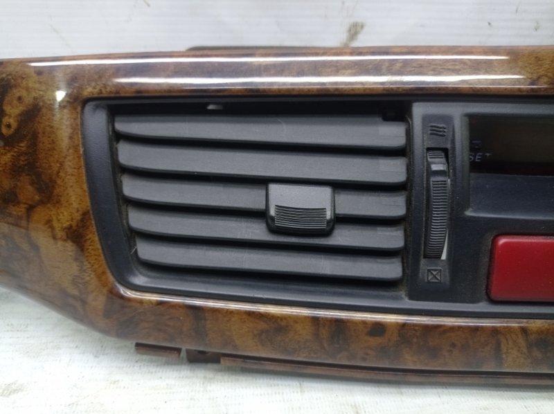 Накладка на торпедо Mitsubishi LANCER CEDIA 2001