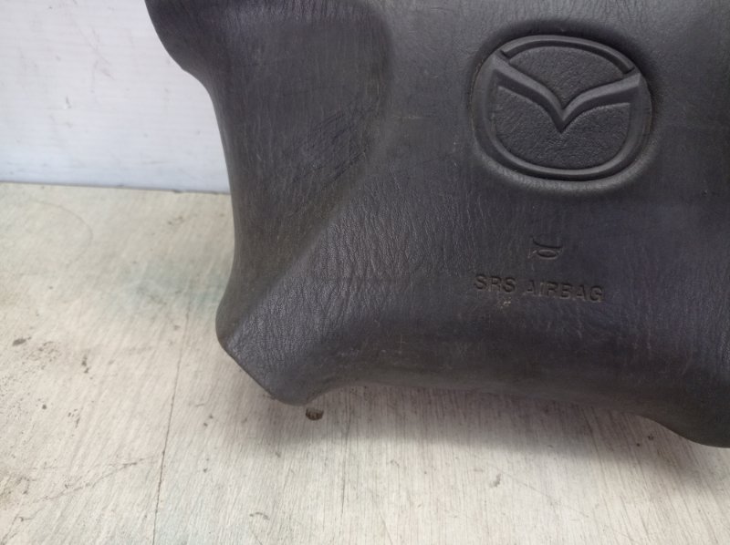 Подушка безопасности руля Mazda Familia BJ