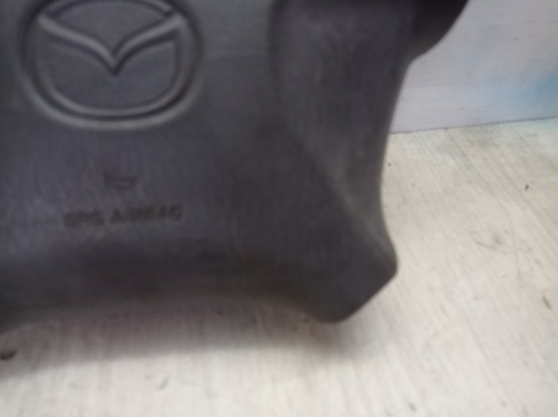 Подушка безопасности руля Mazda Familia BJ