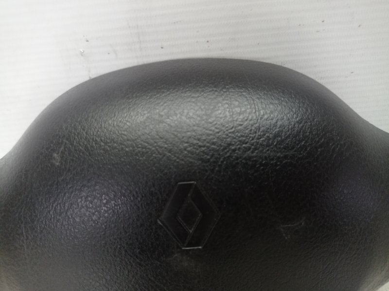 Подушка безопасности руля Renault Logan 1