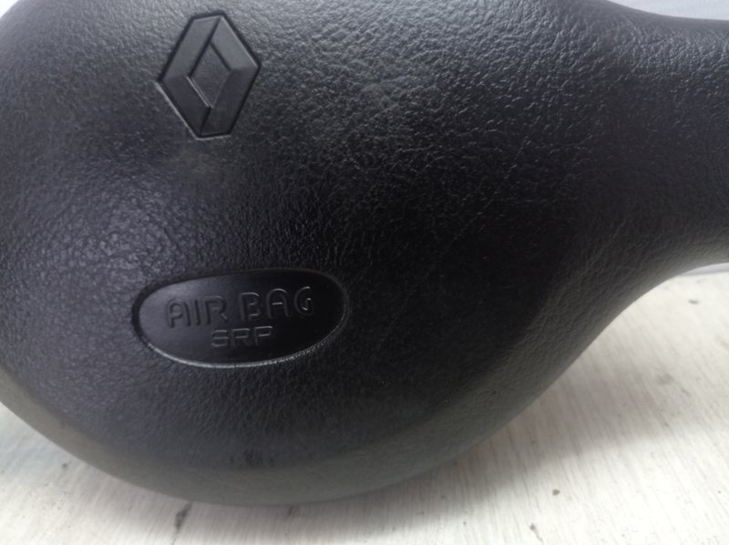 Подушка безопасности руля Renault Logan 1