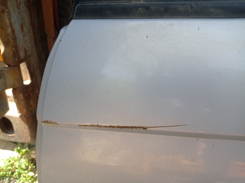 Дверь Nissan AVENIR 2000 W11