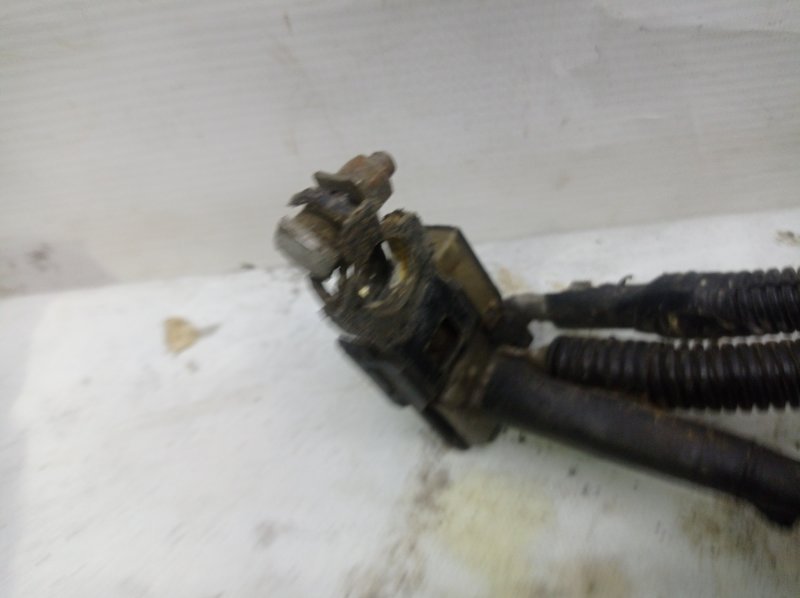 Проводка генератора Mitsubishi LANCER CEDIA 2001