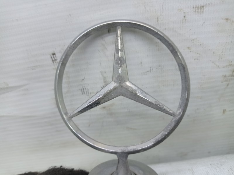 Эмблема Mercedes-Benz S-Class 2007