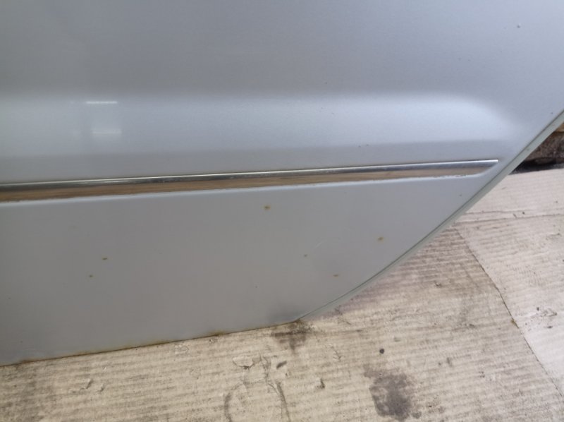 Дверь Mitsubishi LANCER CEDIA 2001