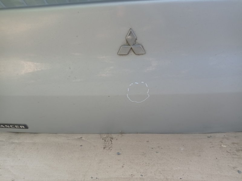 Крышка багажника Mitsubishi LANCER CEDIA 2001