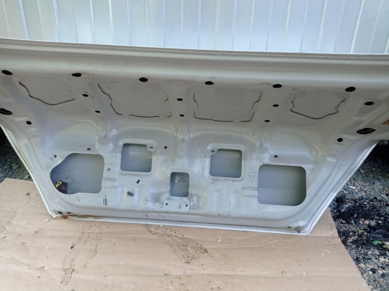 Крышка багажника Mitsubishi LANCER CEDIA 2001