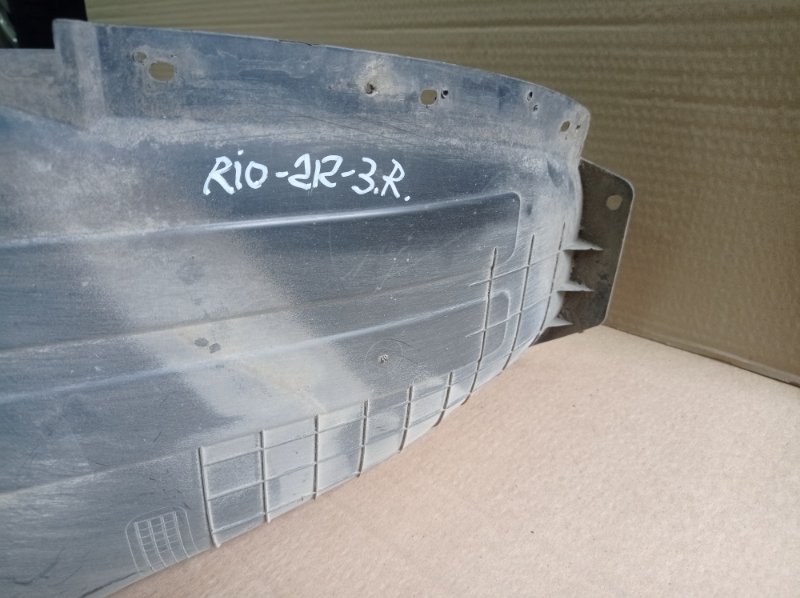 Подкрылок Kia Rio 2019 FB