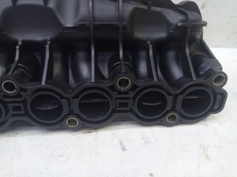 Впускной коллектор Hyundai Santa Fe 2011