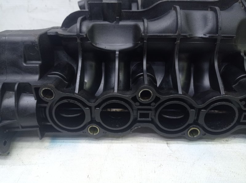 Впускной коллектор Hyundai Santa Fe 2011