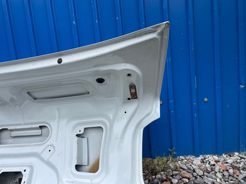 Крышка багажника Renault Logan 2020