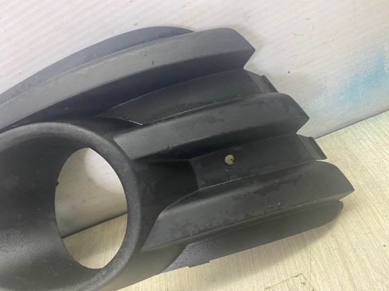 Решетка бампера Opel Vectra C 2006