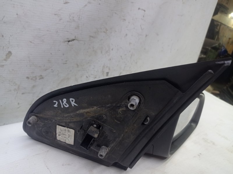 Зеркало Opel Astra H 2008