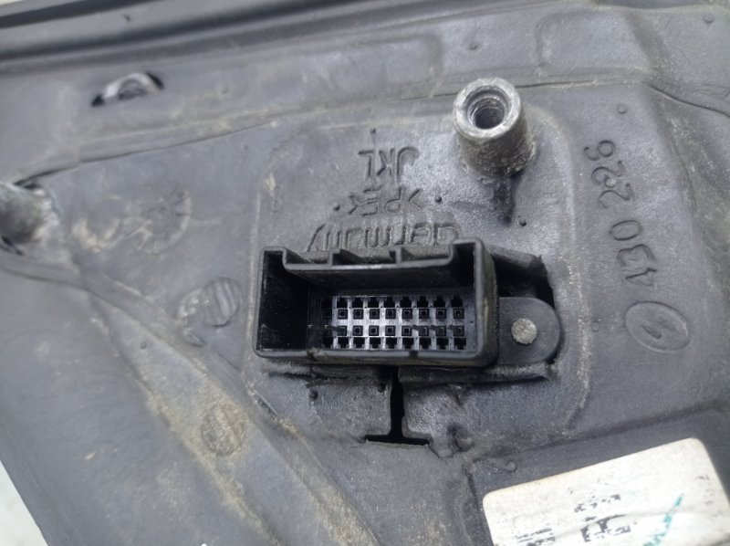Зеркало Opel Astra H 2008