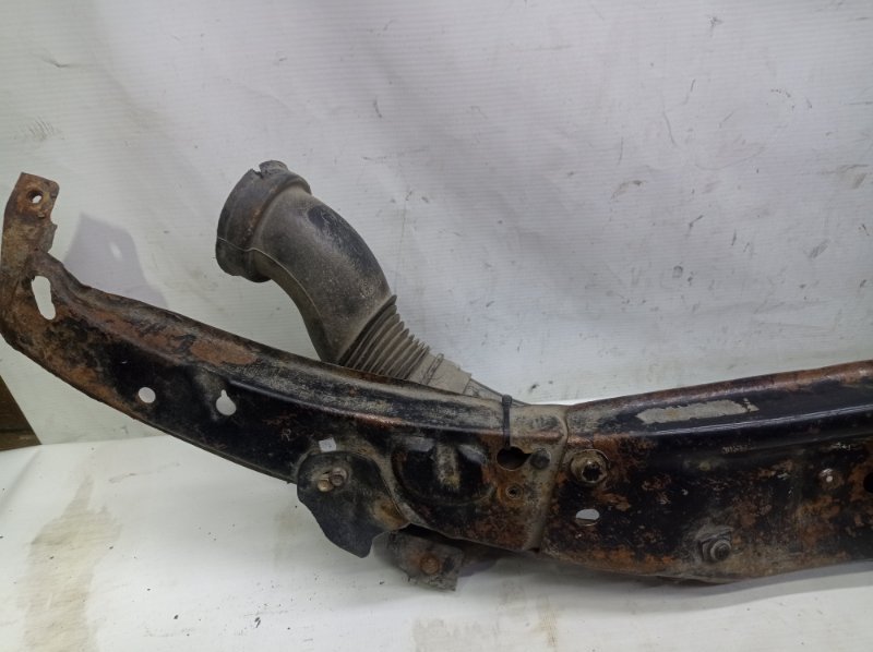 Передняя панель Opel Astra H 2008