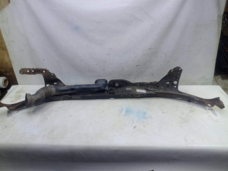 Передняя панель Opel Astra H 2008
