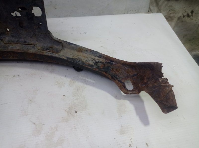 Передняя панель Opel Astra H 2008
