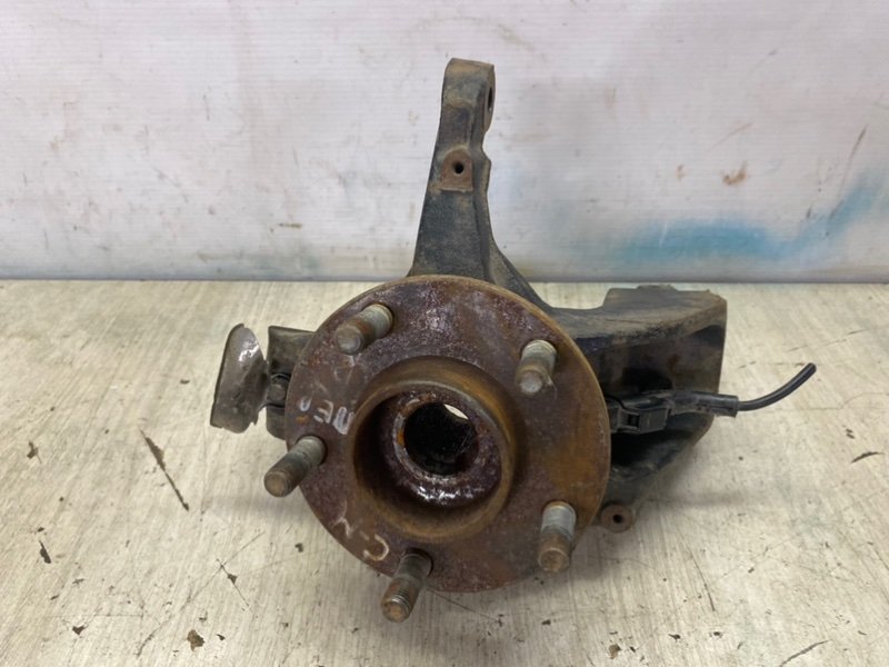 Кулак поворотный Ford C-Max