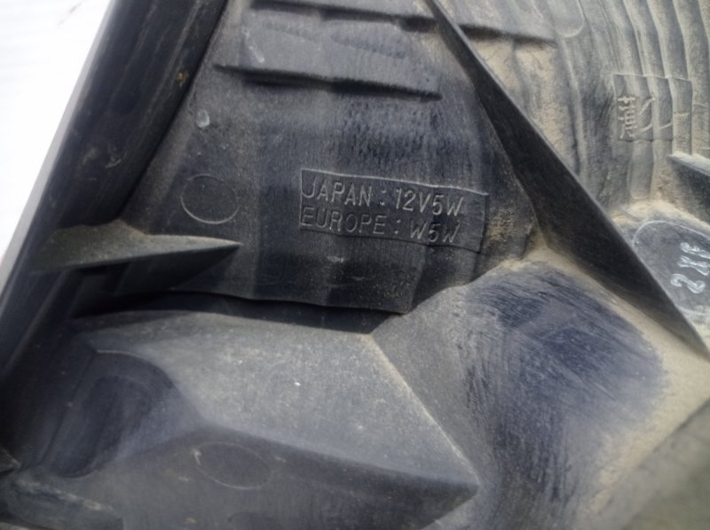 Фонарь Toyota Camry 2002 XV30