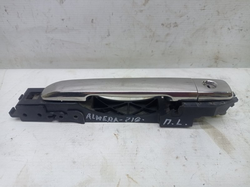 Ручка двери Nissan Almera 2014 G15
