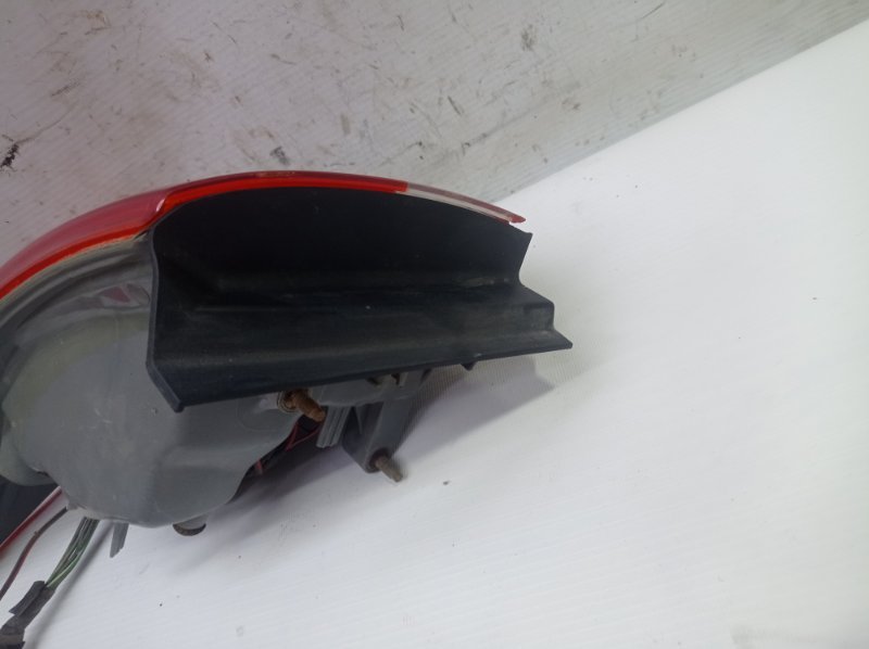 Фонарь Nissan Almera 2014 G15