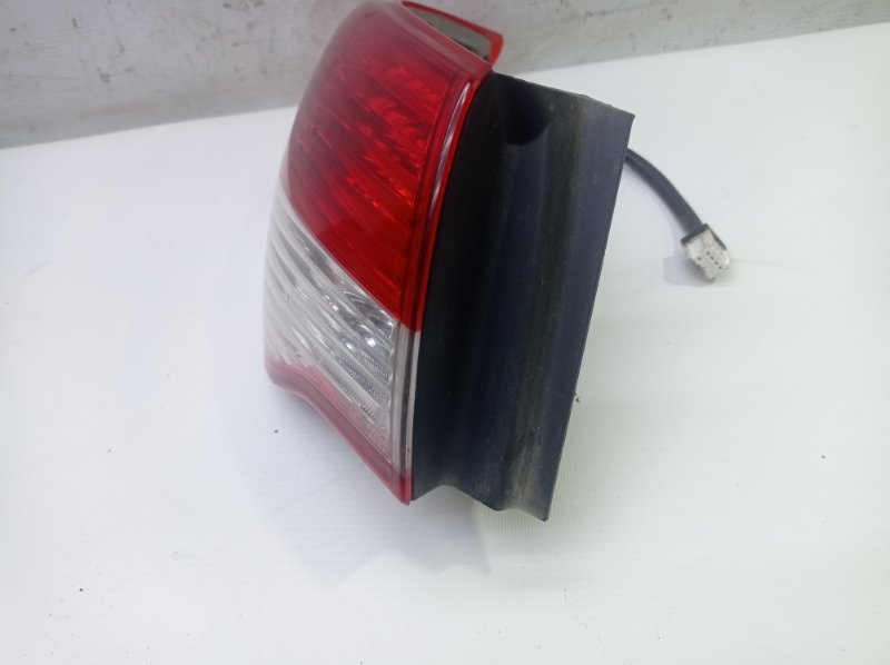 Фонарь Nissan Almera 2014 G15