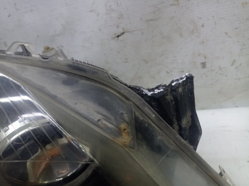 Фара Opel Astra H 2008