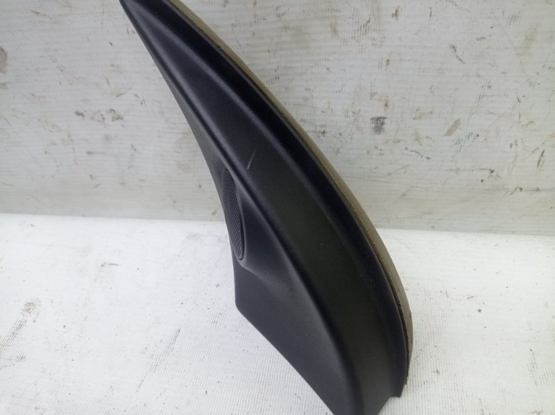 Уголок двери (внутренний) Opel Astra H 2008