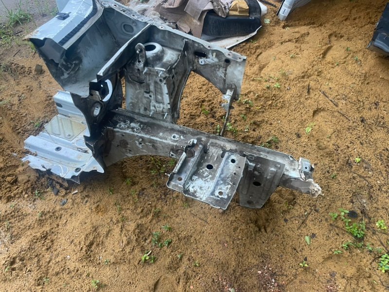 Лонжерон Renault Logan 2020