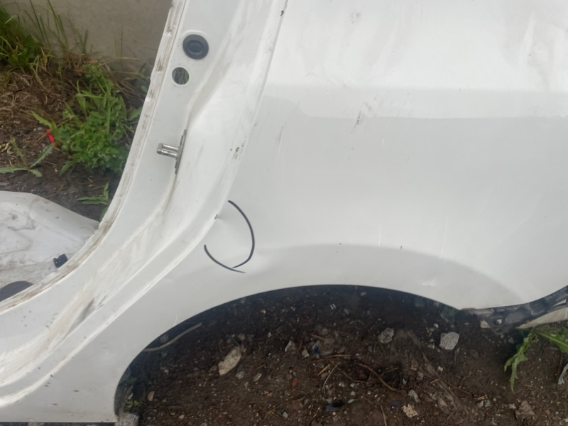 Крыло Renault Logan 2020