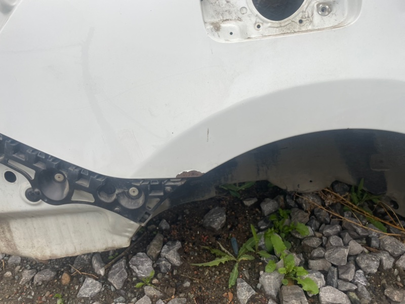 Крыло Renault Logan 2020