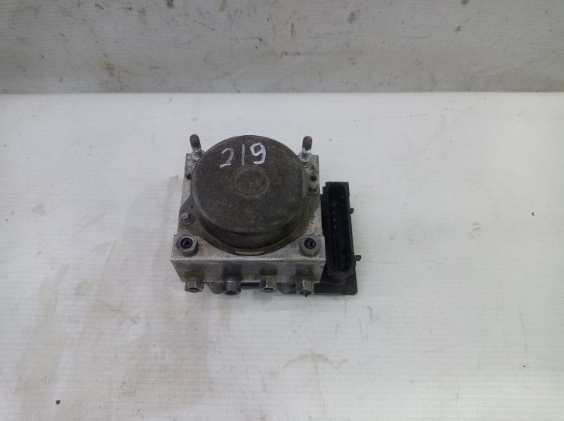 Блок ABS Nissan Almera 2014 G15