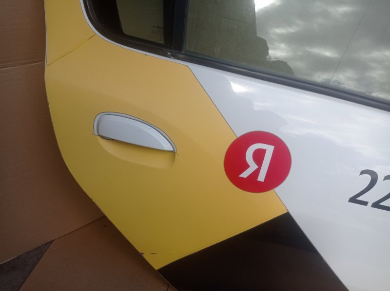 Дверь Renault Logan 2020 L8