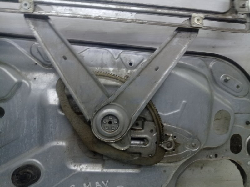 Стеклоподъемник электрический Ford C-Max