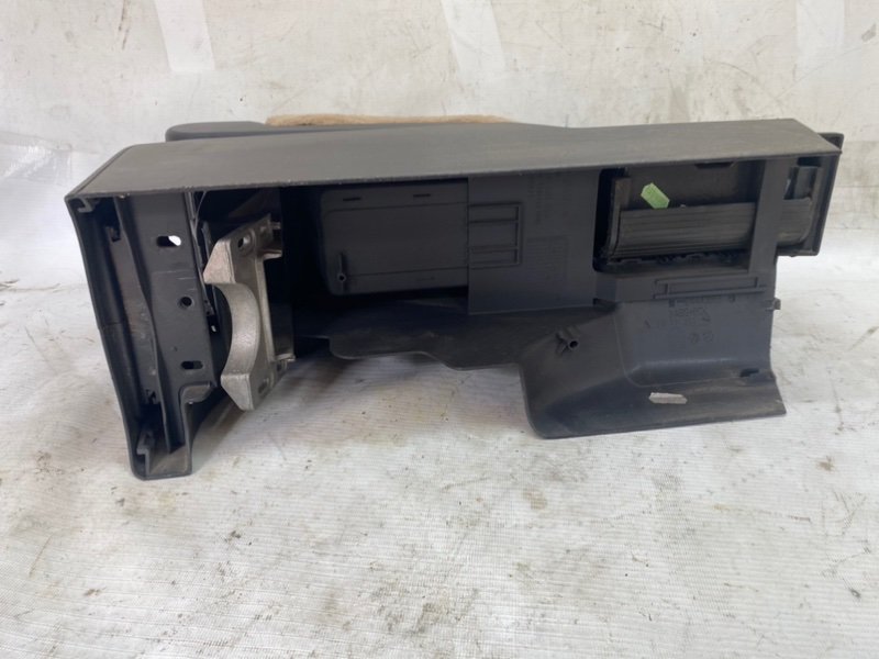 Подлокотник Opel Vectra C 2006
