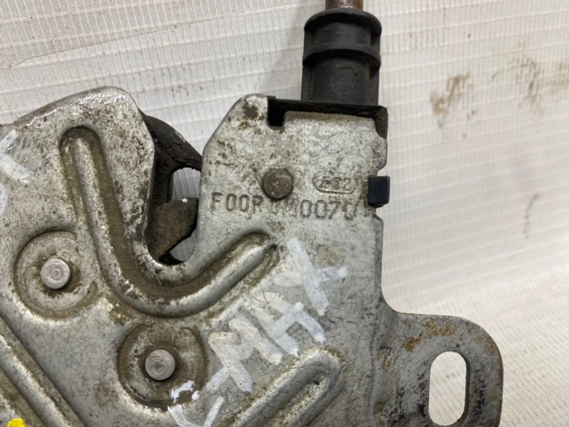 Замок капота Ford C-Max