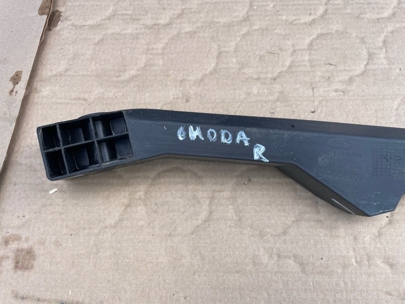 Кронштейн Omoda C5 2023