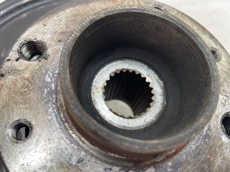 Кулак поворотный lada vesta 2022